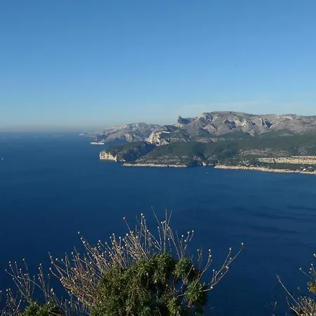 Terre Brulee Villa *